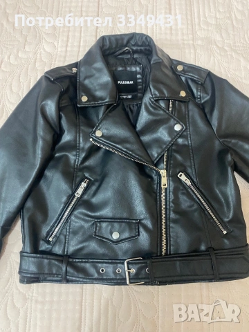 Дамски кожено яке Pull&Bear, снимка 4 - Якета - 53047840