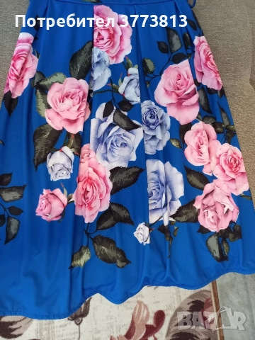 Елегантна синя рокля с флорални мотиви – удобна и стилна, снимка 4 - Рокли - 52511536