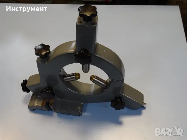 Неподвижен люнет за шлайф Ocuma и др. Ф125mm, снимка 1 - Резервни части за машини - 47190532