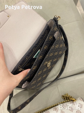 Чанти Guess, снимка 3 - Чанти - 51725509