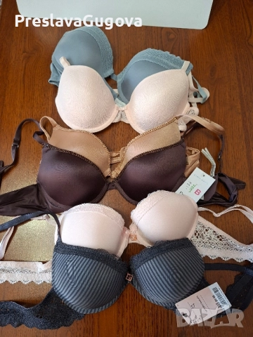 6 броя сутиени