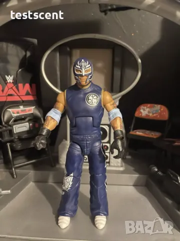 Екшън фигура WWE Rey Mysterio Mattel Elite Summerslam Blue Мистерио figure играчка, снимка 3 - Колекции - 48447975