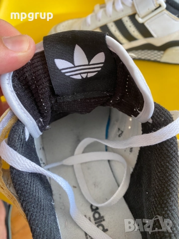 Продавам оригинални маратонки Adidas, снимка 17 - Маратонки - 52352665