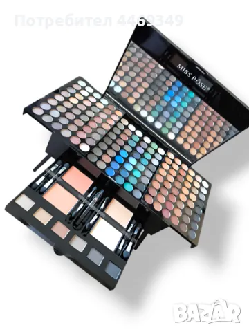 Подаръчни комплекти за грим 