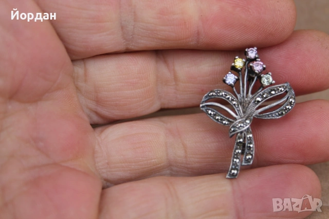 Дамска брошка с маркзити, снимка 2 - Пръстени - 53863089