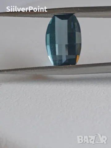 Топаз Лондон блу pixel cut, снимка 3 - Други - 49719600