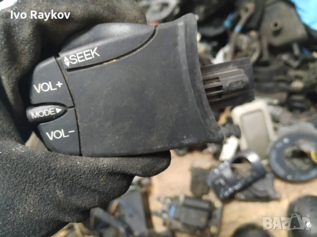 Лостче аудио управление Ford  98AB14K147AD FORD Focus