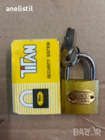 Здрав месингов катинар TITAN Security – нов, с ключове