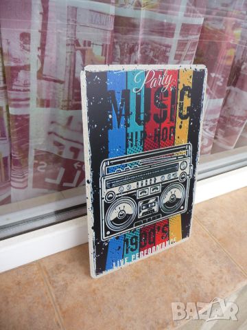 Метална табела музика касетофон 90-те hip hop парти касетки диско, снимка 2 - Други - 45456899