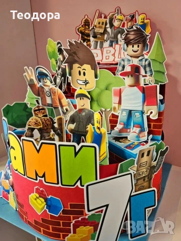 Картонена торта Роблокс, снимка 5 - Други - 54288439