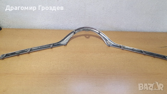 Хром лайстна за радиаторна решетка (маска) за Toyota Yaris / Тойота Ярис (2014-2017), снимка 6 - Части - 52532766