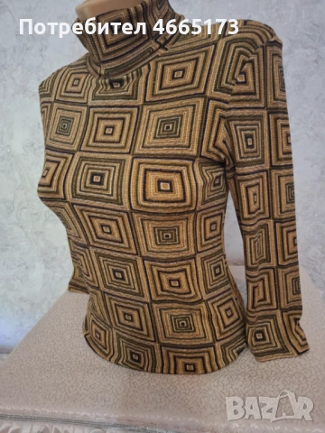 Дамска Блузка, снимка 2 - Блузи с дълъг ръкав и пуловери - 53037557