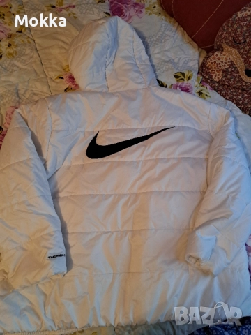 Снежно бяло яке Nike 2 XL, снимка 7 - Якета - 52056644