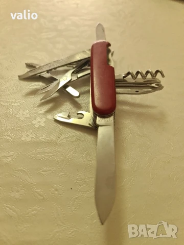 Оргинален нож victorinox , снимка 8 - Ножове - 50789727