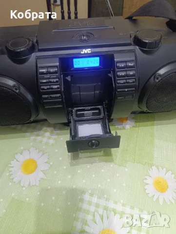 Огромен boombox Jvc+подарък, снимка 3 - Радиокасетофони, транзистори - 47089141