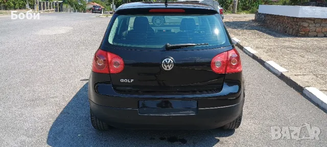 VW Golf 1.6 бензин , снимка 4 - Автомобили и джипове - 47062437