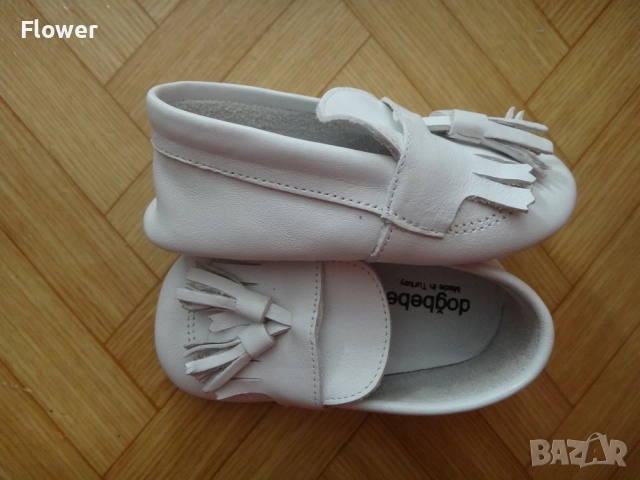 Официални бебешки бели обувки от естествена кожа, 19 номер, подходящи за кръщенка/кръщене, снимка 6 - Бебешки обувки - 52948334