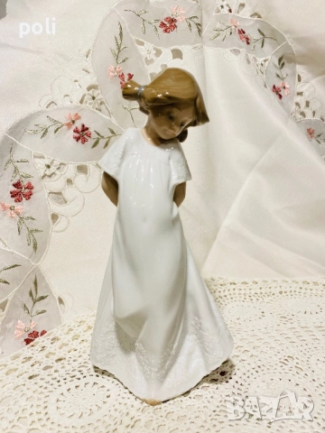 порцеланова статуетка, снимка 6 - Статуетки - 52243438