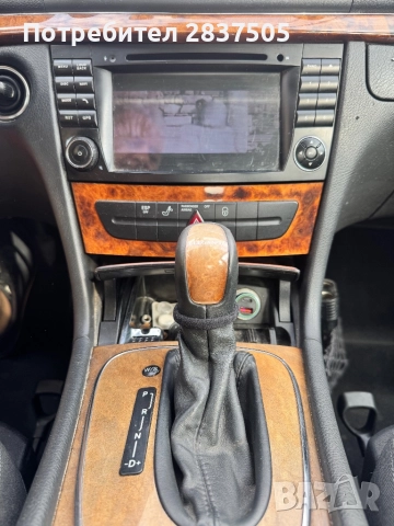Mercedes Benz E 220 CDI, снимка 14 - Автомобили и джипове - 51688101