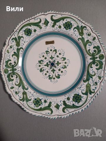 Прекрасна италианска декоративна чиния, снимка 1 - Чинии - 45209195
