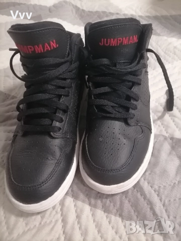 Детски маратонки /кецове Jordan 35, снимка 3 - Детски маратонки - 51761460