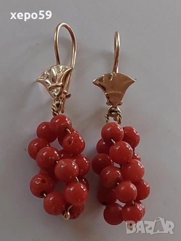 Дамски златни 18 каратови обеци с натурални корали, снимка 4 - Обеци - 52226472