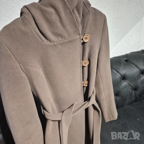 Кафяво дамско палто с качулка, снимка 4 - Палта, манта - 53304752