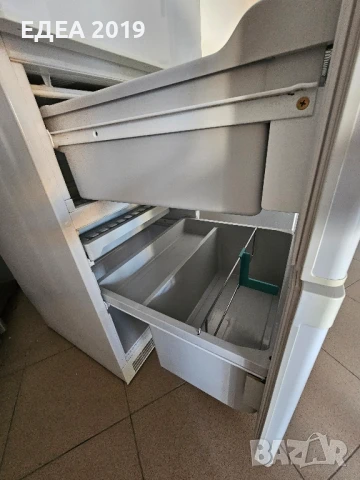 Комбиниран хладилник BOSCH GOURMET, снимка 7 - Хладилници - 50791435