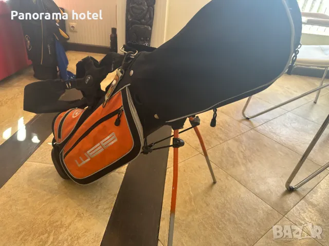професионални голф чанта с голф стикове 