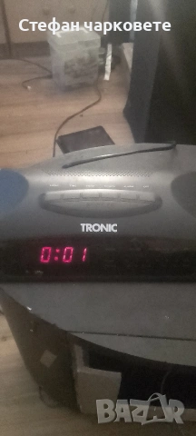 радио приемник часовник и аларма 