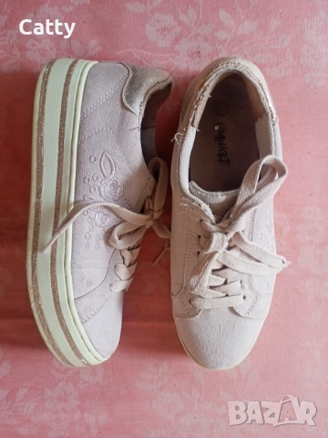 Дамски розови маратонки , снимка 6 - Маратонки - 52673120