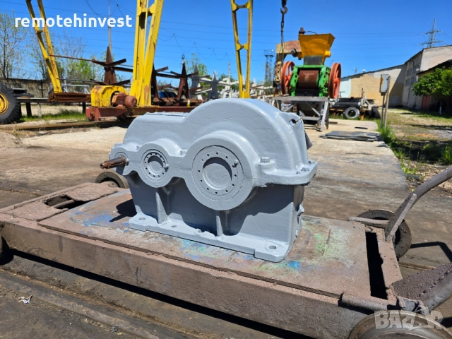 Редуктор РЦД 400 / i=40 - Руски , снимка 2 - Други машини и части - 52025183