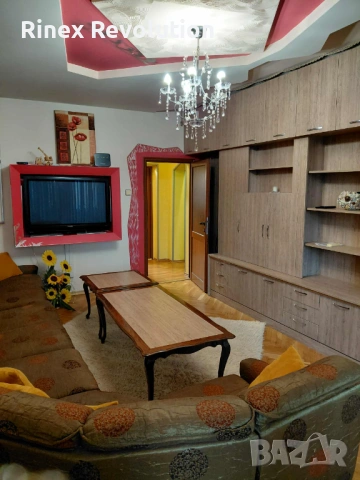 Тристаен апартамент под наем в Центъра, снимка 4 - Апартаменти - 53973337