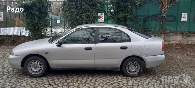 Mitsubishi Carisma 1.6 Газ Бензин ЕКО3, снимка 2 - Автомобили и джипове - 48680954