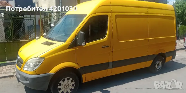 Mercedes Sprinter 319 Automatic , снимка 2 - Автомобили и джипове - 46910179