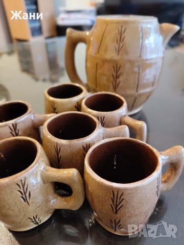 Керамичен ретро сервиз за вино