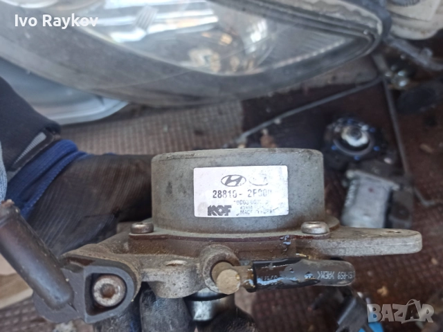 Вакуум помпа за Hyundai Santa Fe II 2.2 CRDI , 28810-2F000, снимка 2 - Части - 52136040