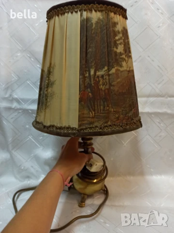 УНИКАЛНО СТИЛНА НЕМАСКА НОЩНА ЛАМПА С ЛОВНИ СЦЕНИ, снимка 4 - Антикварни и старинни предмети - 50554170