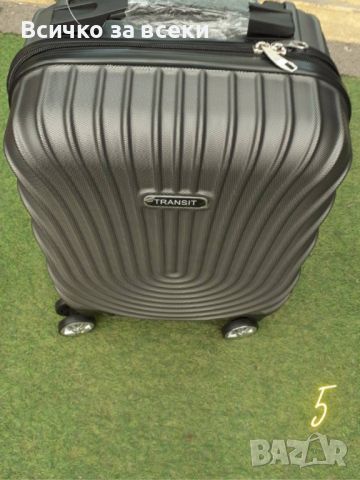 Стилен куфар с колелца за ръчен багаж с твърдо покритие 40/30/20см, снимка 6 - Куфари - 45470511