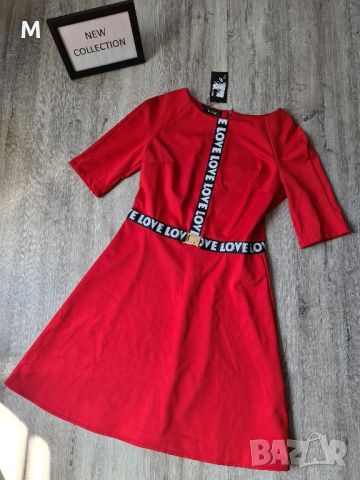 НОВА рокля LOVE в червен цвят на намаление 