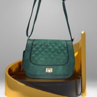 Стилна дамска чанта с капитониран ефект от еко к. в елегантен дизайн, снимка 2 - Чанти - 45753925