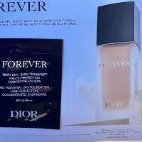 Christian Dior - фондьотен мостра, универсален цвят 2N с SPF20, 0,7 мл, снимка 5 - Козметика за лице - 44940885