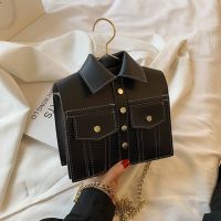 Малка чантичка Black Jacket, снимка 5 - Чанти - 45350333