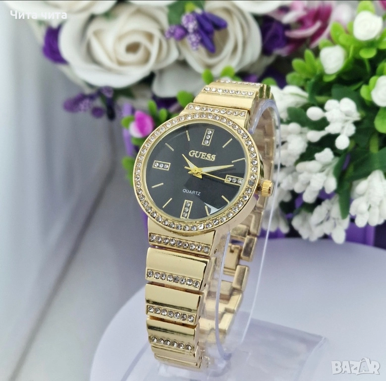 Дамски часовник GUESS – златист с черен циферблат, снимка 1
