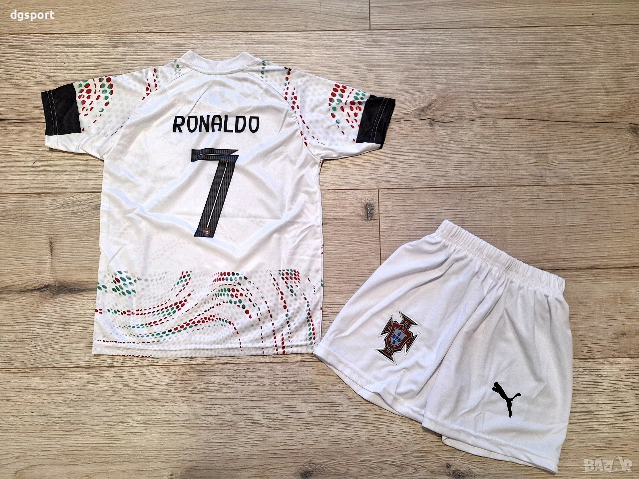 Детски екип на К.Роналдо Португалия нов модел!!!, снимка 1