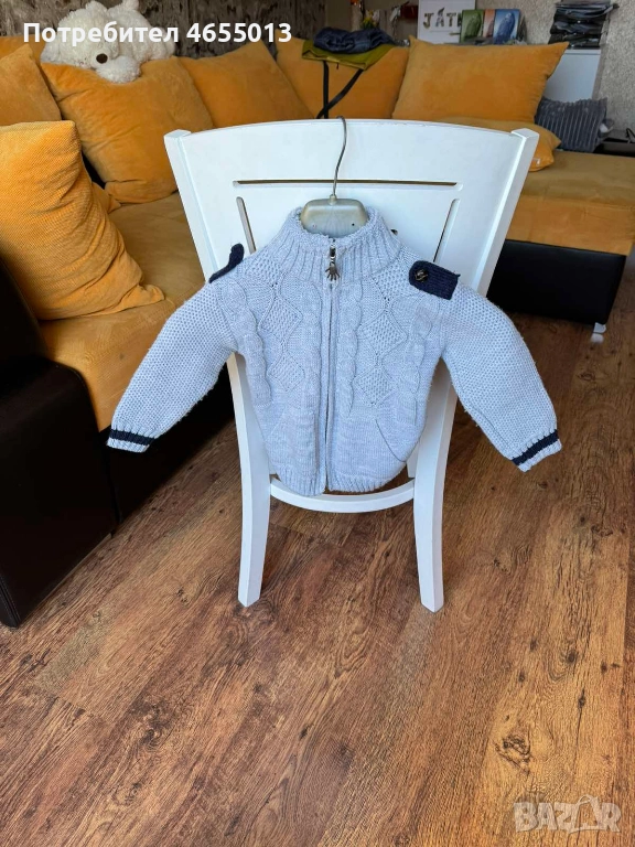 ПОДАРЯВАМ Детска плетен сива готина жилетка, снимка 1