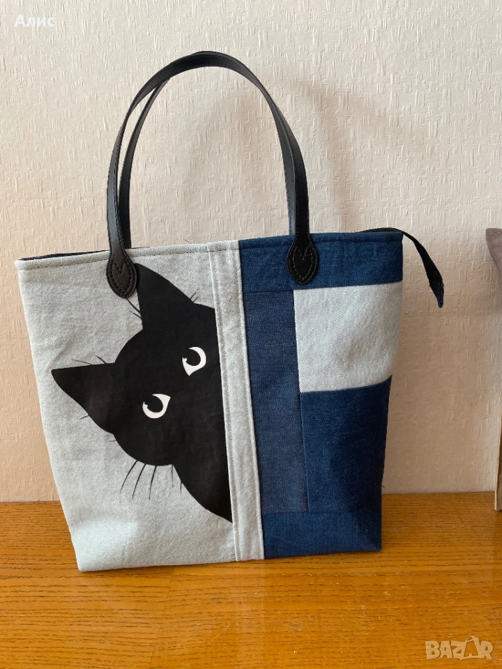 ЛюбопитнаТА котка, снимка 1