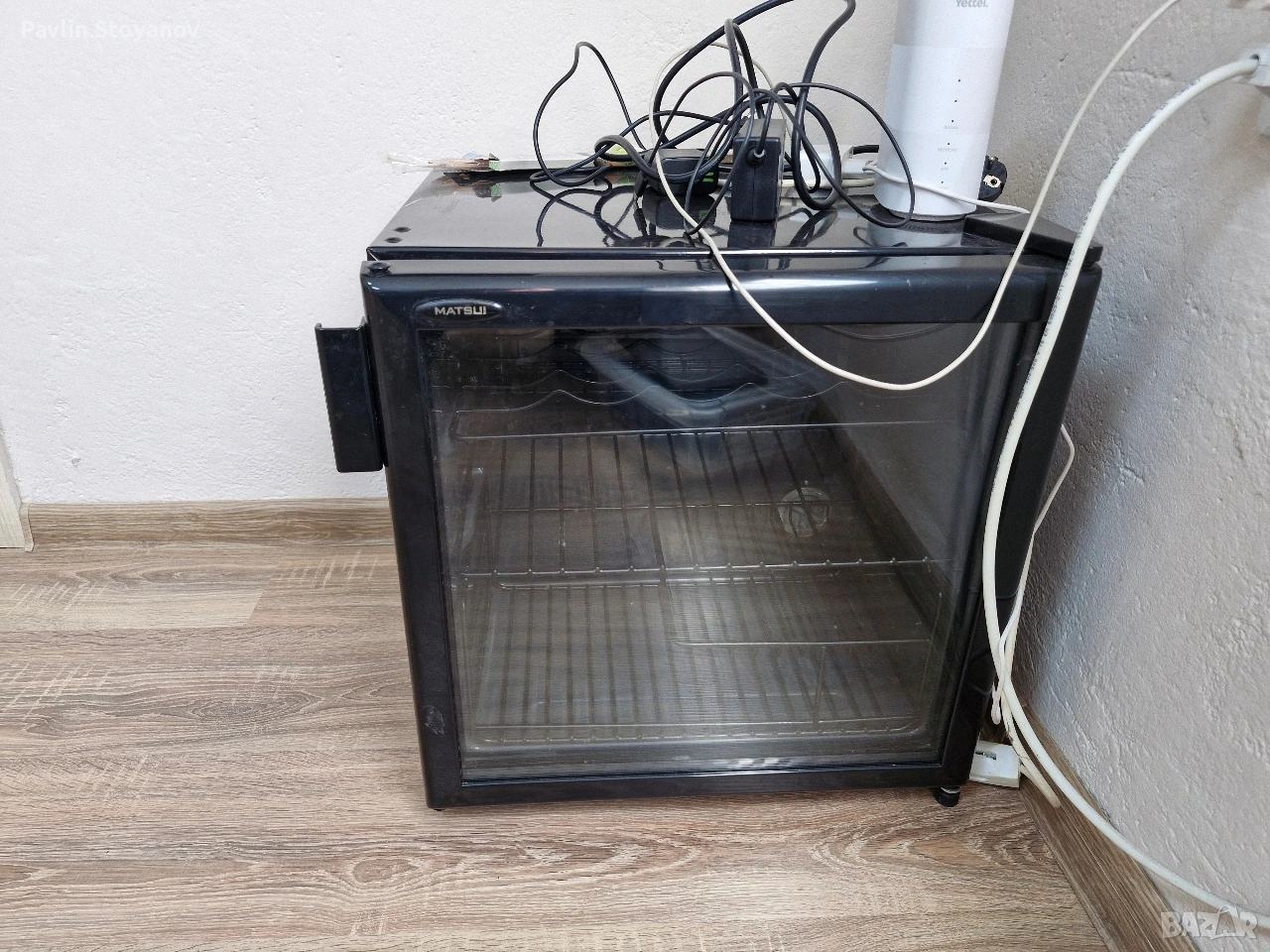 Малка хладилна витрина Matsui- компресорна, снимка 1
