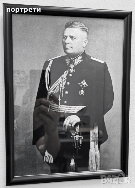 Висококачествен Портрет на Генерал Христо Луков в Рамка, снимка 1