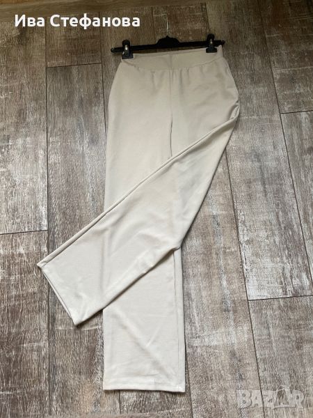 Ново висока талия  бежово спортно елегантно бяло долнище панталон широки крачоли М, снимка 1